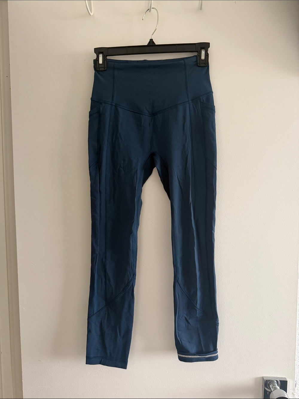 Lululemon Jaded All the Right Places High-Rise Crop 23”